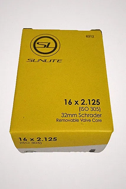 Lot of 10 Sunlite 16x2.125 Bike Tubes 32mm Schrader ISO 305