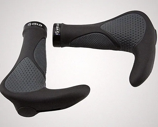 VELO Triple Density Ergonomic Durable Bicycle Grips 7/8" 135mm w/Bar-End Support